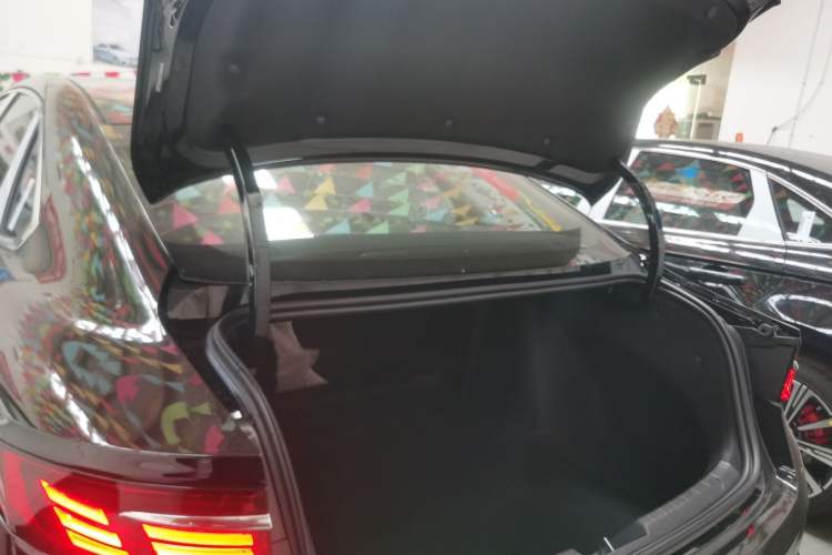 Used Geely Auto Preface 2026 Model Oriental Yao 1.5TD Kunlun Edition Trunk