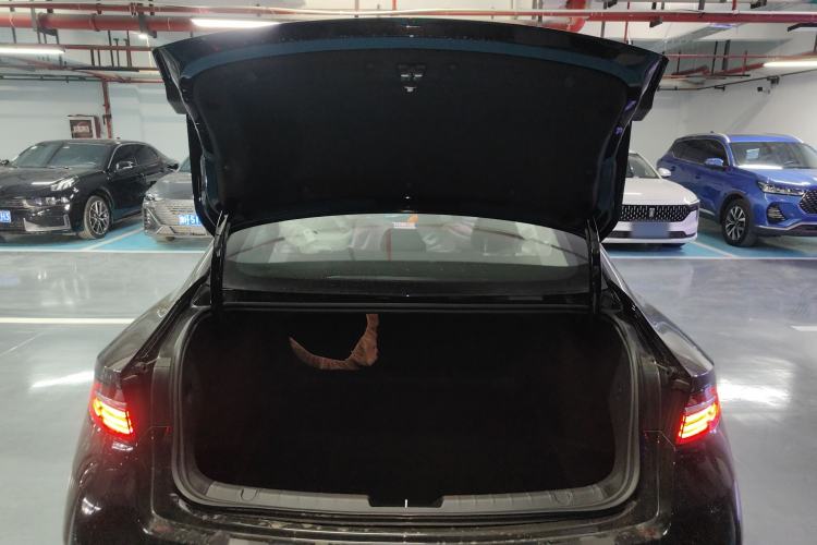 Used Geely Auto Preface 2026 Model Oriental Yao 1.5TD Kunlun Edition Trunk