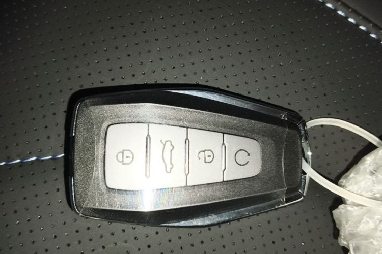Used Geely Auto Preface 2026 Model Oriental Yao 1.5TD Kunlun Edition Vehicle Key