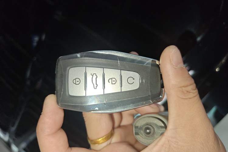 Used Geely Auto Preface 2026 Model Oriental Yao 1.5TD Fuyao Edition Vehicle Key