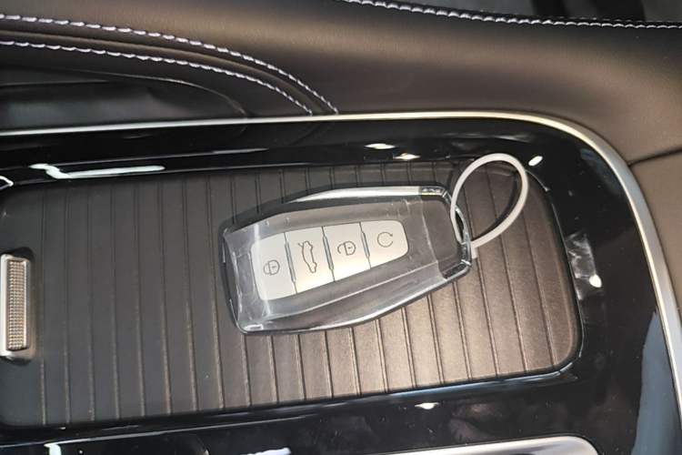 Used Geely Auto Preface 2026 Model Oriental Yao 1.5TD Fuyao Edition Vehicle Key
