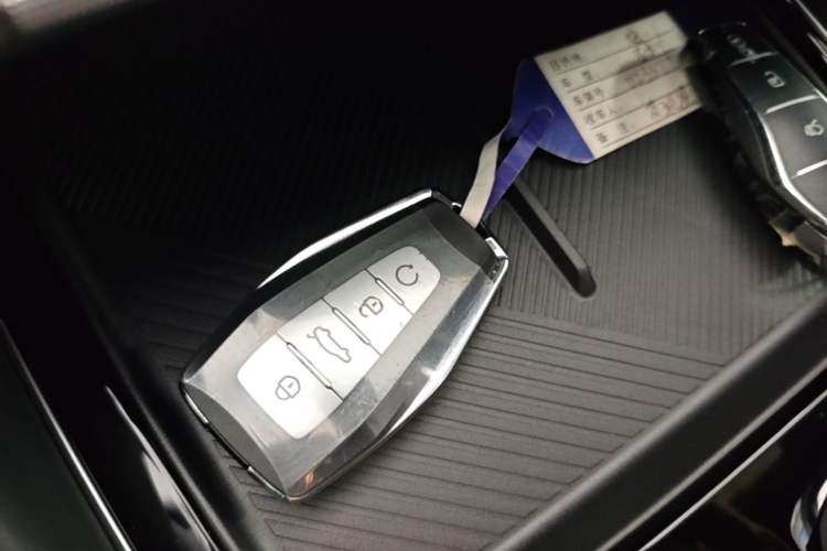 Used Geely Auto Preface 2026 Model Oriental Yao 1.5TD Fuyao Edition Vehicle Key