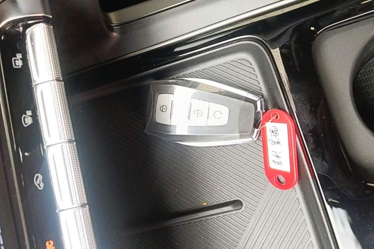 Used Geely Auto Preface 2026 Model Oriental Yao 1.5TD Fuyao Edition Vehicle Key