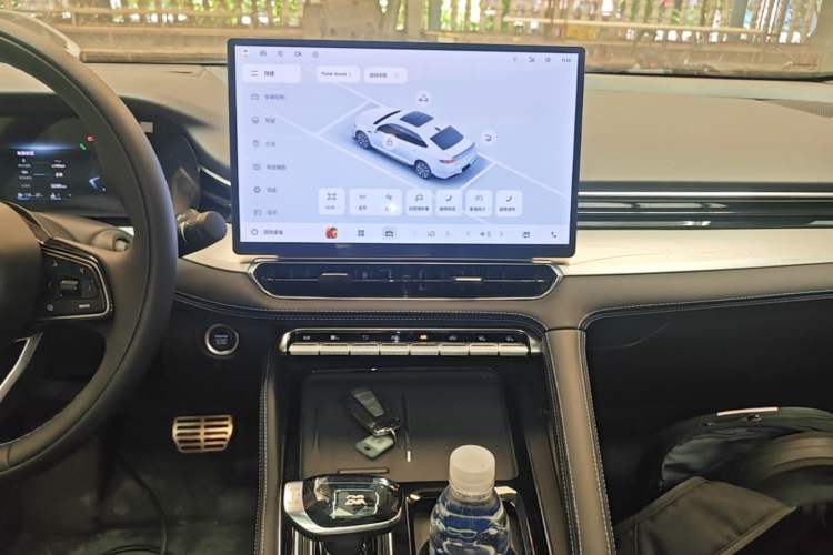 Used Geely Auto Preface 2026 Model Oriental Yao 2.0TD Wangyue Edition Audio And AC Panel