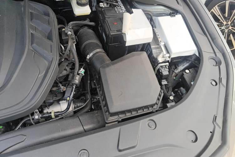 Used Geely Auto Preface 2026 Model Oriental Yao 2.0TD Wangyue Edition Engine Bay Left