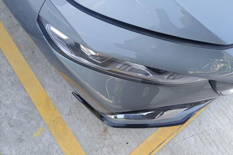 Used Geely Auto Preface 2026 Model Oriental Yao 2.0TD Wangyue Edition Right Front Headlight