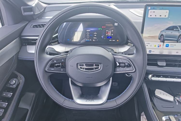 Used Geely Auto Preface 2026 Model Oriental Yao 2.0TD Wangyue Edition Steering Wheel
