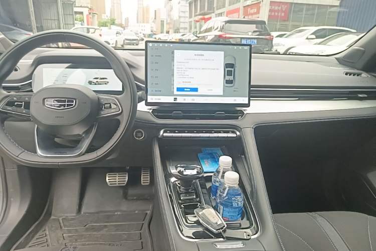 Used Geely Auto Preface 2026 Model Oriental Yao 2.0TD Wangyue Edition Audio And AC Panel