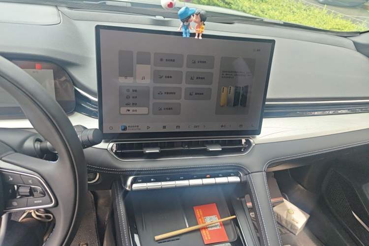 Used Geely Auto Preface 2026 Model Oriental Yao 1.5TD Kunlun Edition Audio And AC Panel
