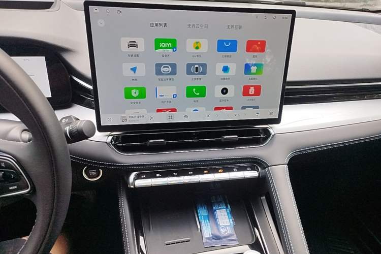 Used Geely Auto Preface 2026 Model Oriental Yao 2.0TD Wangyue Edition Audio And AC Panel