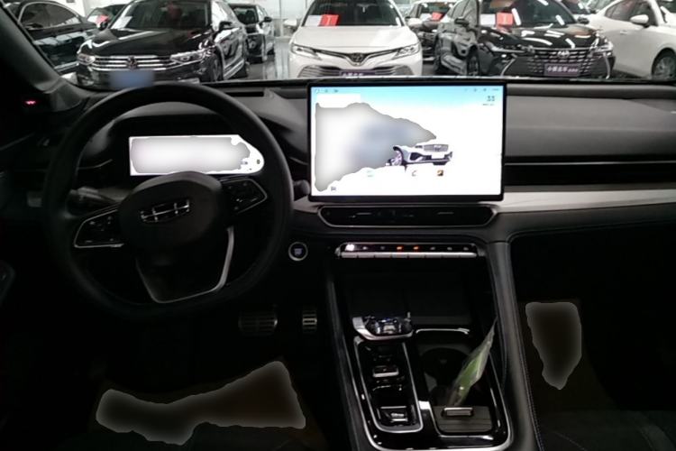 Used Geely Auto Preface 2026 Model Oriental Yao 2.0TD Wangyue Edition Center Console