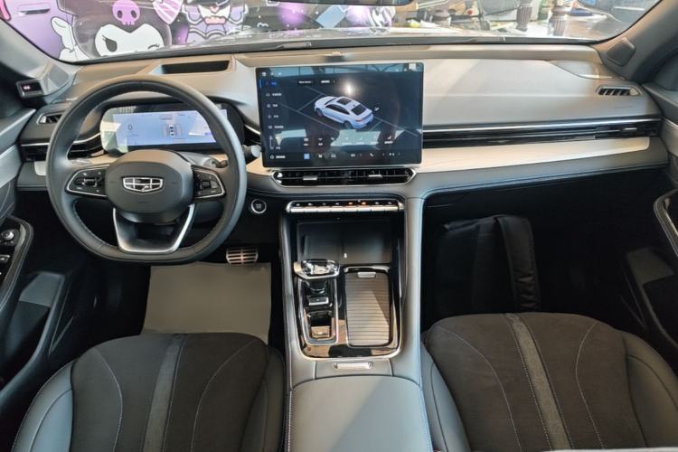 Used Geely Auto Preface 2026 Model Oriental Yao 2.0TD Wangyue Edition Center Console