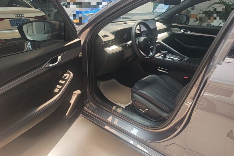 Used Geely Auto Preface 2026 Model Oriental Yao 1.5TD Fuyao Edition Driver Seat