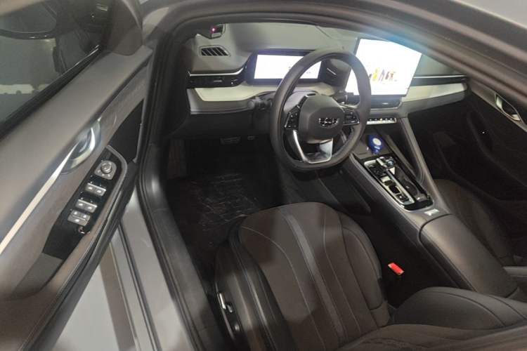 Used Geely Auto Preface 2026 Model Oriental Yao 2.0TD Wangyue Edition Driver Seat