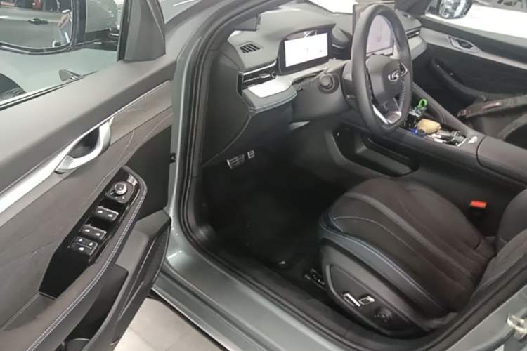 Used Geely Auto Preface 2026 Model Oriental Yao 2.0TD Wangyue Edition Driver Seat
