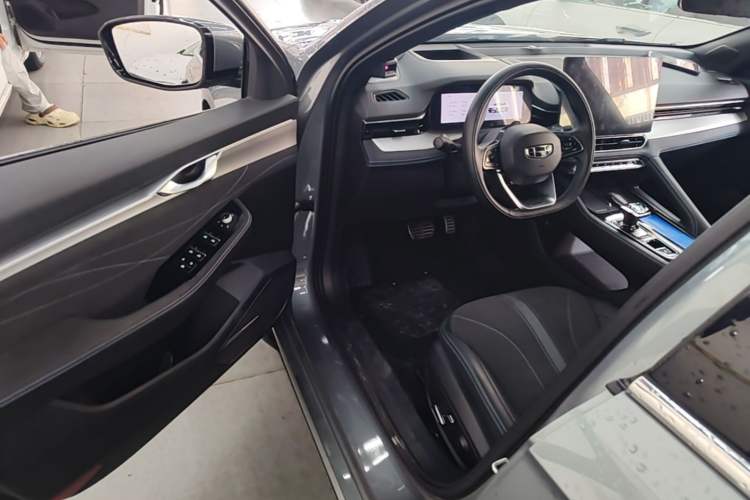 Used Geely Auto Preface 2026 Model Oriental Yao 2.0TD Wangyue Edition Driver Seat