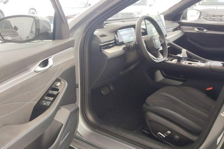 Used Geely Auto Preface 2026 Model Oriental Yao 2.0TD Wangyue Edition Driver Seat
