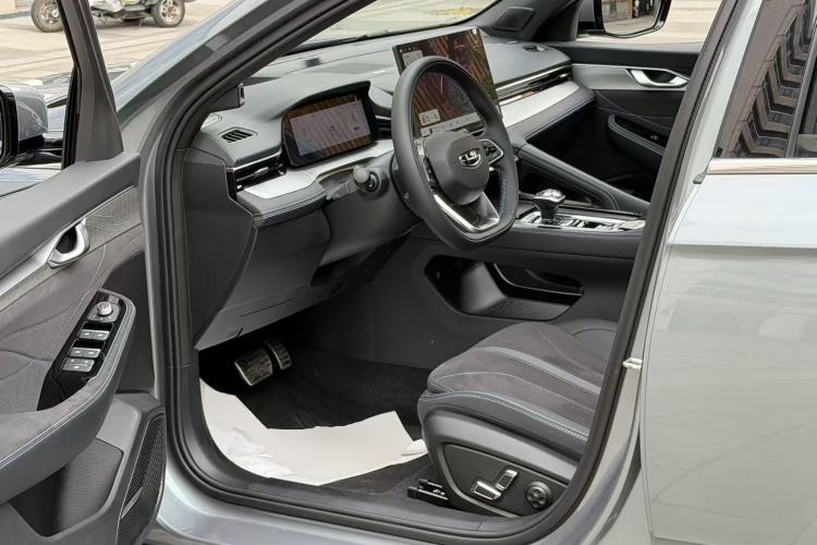 Used Geely Auto Preface 2026 Model Oriental Yao 2.0TD Wangyue Edition Driver Seat