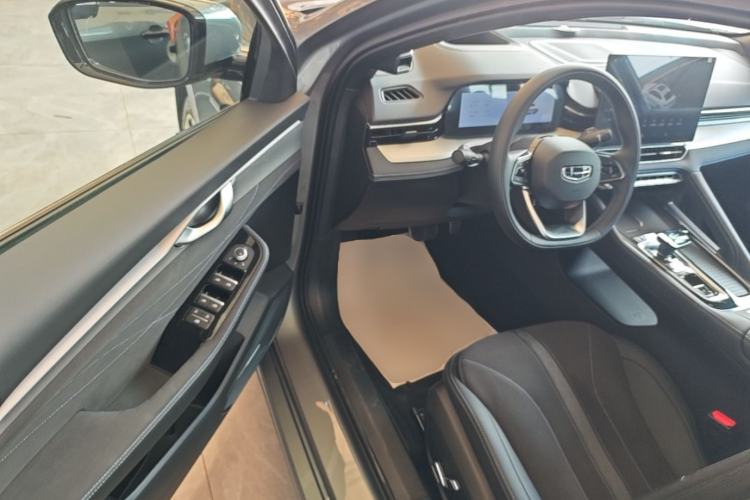 Used Geely Auto Preface 2026 Model Oriental Yao 2.0TD Wangyue Edition Driver Seat