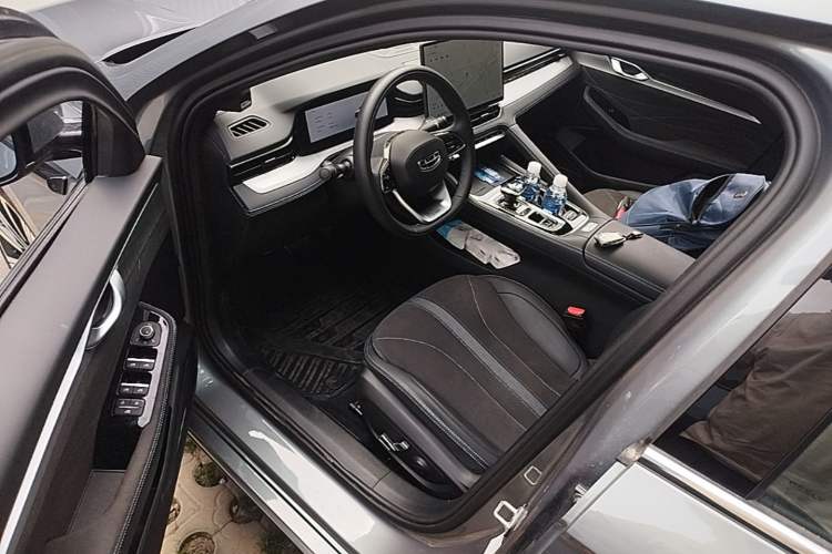 Used Geely Auto Preface 2026 Model Oriental Yao 2.0TD Wangyue Edition Driver Seat