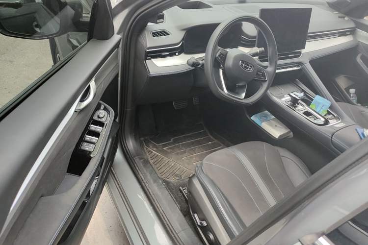 Used Geely Auto Preface 2026 Model Oriental Yao 2.0TD Wangyue Edition Driver Seat