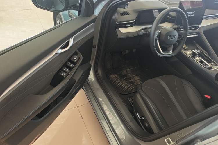 Used Geely Auto Preface 2026 Model Oriental Yao 2.0TD Wangyue Edition Driver Seat