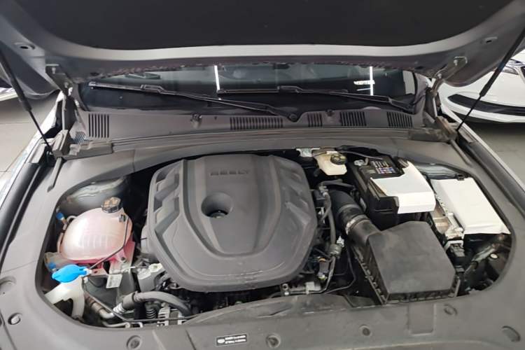 Used Geely Auto Preface 2026 Model Oriental Yao 2.0TD Wangyue Edition Engine Bay