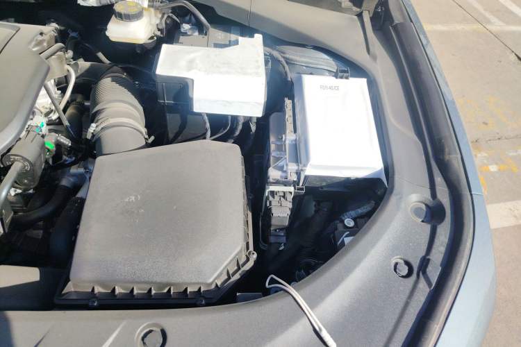 Used Geely Auto Preface 2026 Model Oriental Yao 1.5TD Kunlun Edition Engine Bay Left