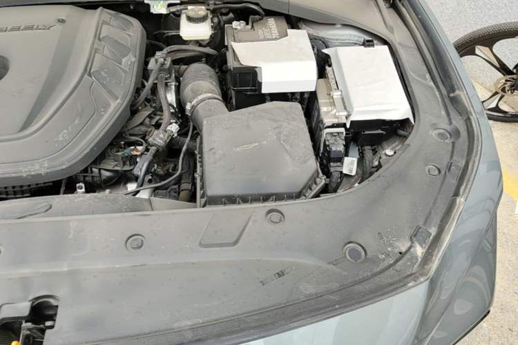 Used Geely Auto Preface 2026 Model Oriental Yao 2.0TD Wangyue Edition Engine Bay Left