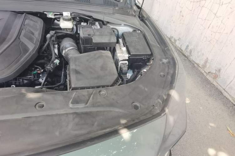 Used Geely Auto Preface 2026 Model Oriental Yao 2.0TD Wangyue Edition Engine Bay Left