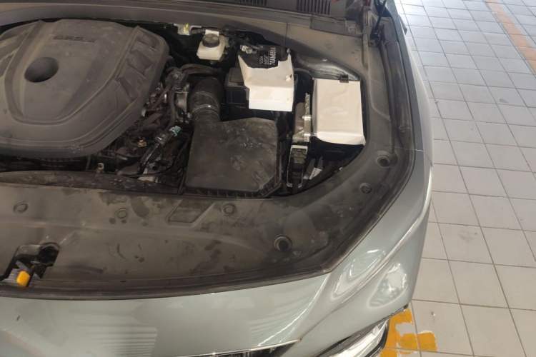 Used Geely Auto Preface 2026 Model Oriental Yao 2.0TD Wangyue Edition Engine Bay Left