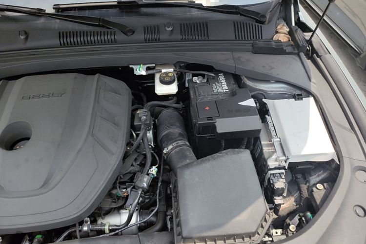 Used Geely Auto Preface 2026 Model Oriental Yao 2.0TD Wangyue Edition Engine Bay Left