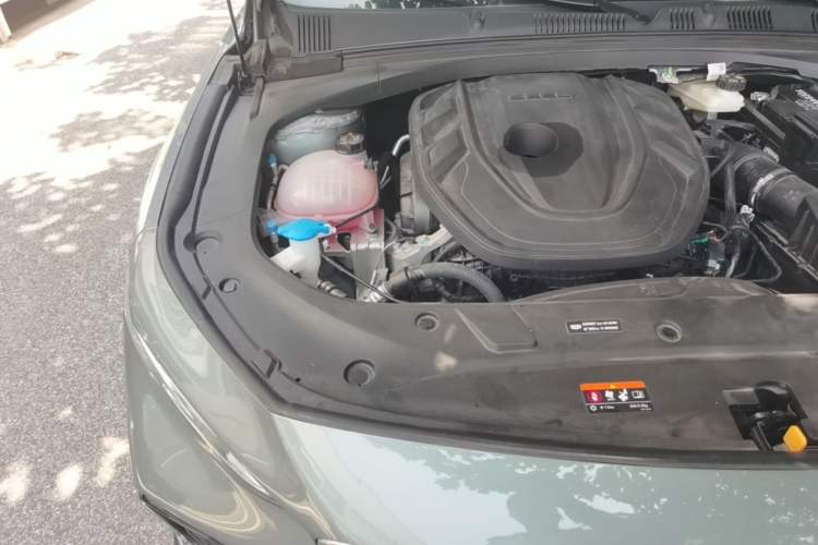 Used Geely Auto Preface 2026 Model Oriental Yao 2.0TD Wangyue Edition Engine Bay Right