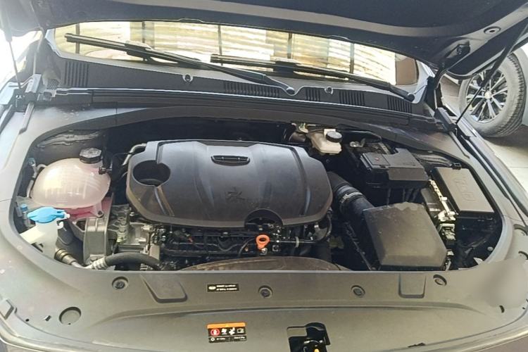 Used Geely Auto Preface 2026 Model Oriental Yao 1.5TD Fuyao Edition Engine Bay