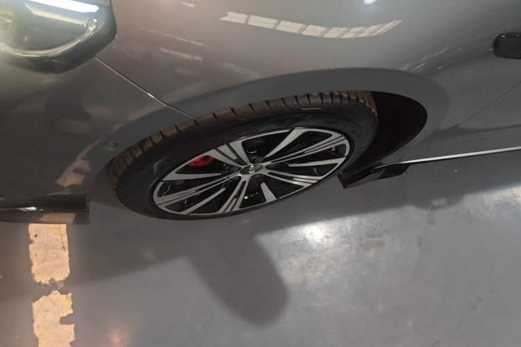 Used Geely Auto Preface 2026 Model Oriental Yao 2.0TD Wangyue Edition Exterior 4