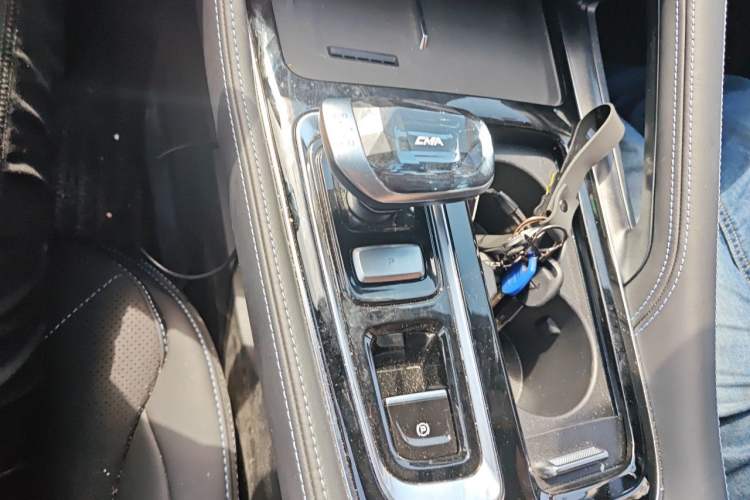 Used Geely Auto Preface 2026 Model Oriental Yao 2.0TD Xiaohan Edition Gear Lever