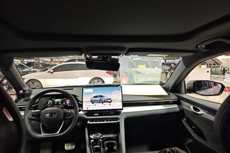 Used Geely Auto Preface 2026 Model Oriental Yao 2.0TD Wangyue Edition Headliner