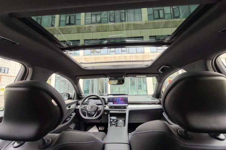 Used Geely Auto Preface 2026 Model Oriental Yao 2.0TD Wangyue Edition Headliner