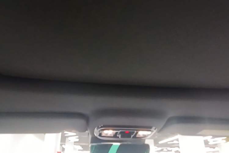 Used Geely Auto Preface 2026 Model Oriental Yao 2.0TD Wangyue Edition Headliner