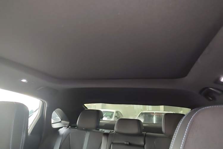 Used Geely Auto Preface 2026 Model Oriental Yao 2.0TD Wangyue Edition Headliner