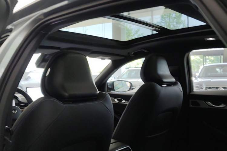 Used Geely Auto Preface 2026 Model Oriental Yao 2.0TD Wangyue Edition Headliner
