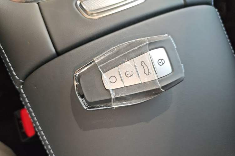 Used Geely Auto Preface 2026 Model Oriental Yao 2.0TD Wangyue Edition Interior 1