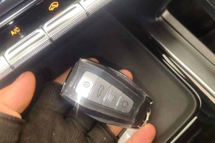 Used Geely Auto Preface 2026 Model Oriental Yao 2.0TD Wangyue Edition Interior 1