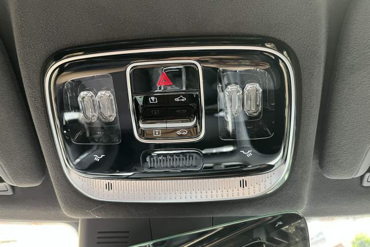 Used Geely Auto Preface 2026 Model Oriental Yao 2.0TD Wangyue Edition Interior 10