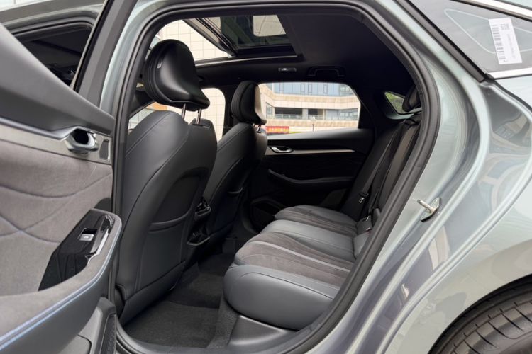 Used Geely Auto Preface 2026 Model Oriental Yao 2.0TD Wangyue Edition Interior 7