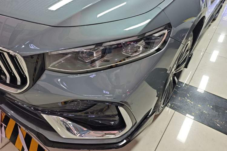 Used Geely Auto Preface 2026 Model Oriental Yao 2.0TD Wangyue Edition Left Front Headlight
