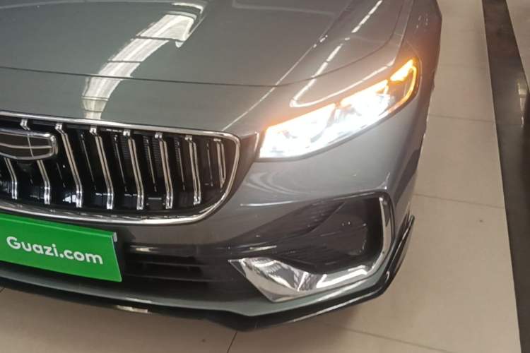 Used Geely Auto Preface 2026 Model Oriental Yao 2.0TD Wangyue Edition Left Front Headlight