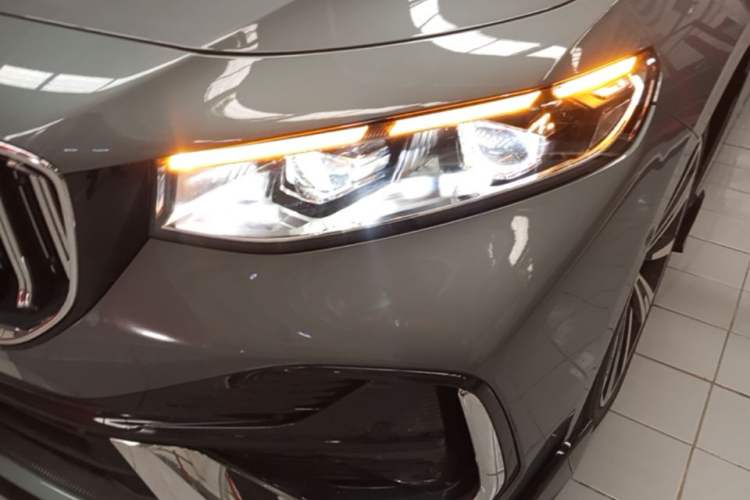 Used Geely Auto Preface 2026 Model Oriental Yao 2.0TD Wangyue Edition Left Front Headlight
