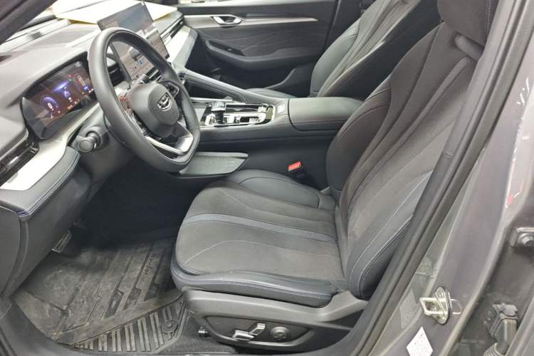 Used Geely Auto Preface 2026 Model Oriental Yao 2.0TD Wangyue Edition Left Front Seat