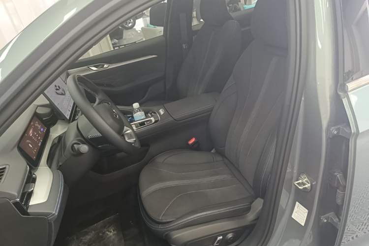 Used Geely Auto Preface 2026 Model Oriental Yao 2.0TD Wangyue Edition Left Front Seat